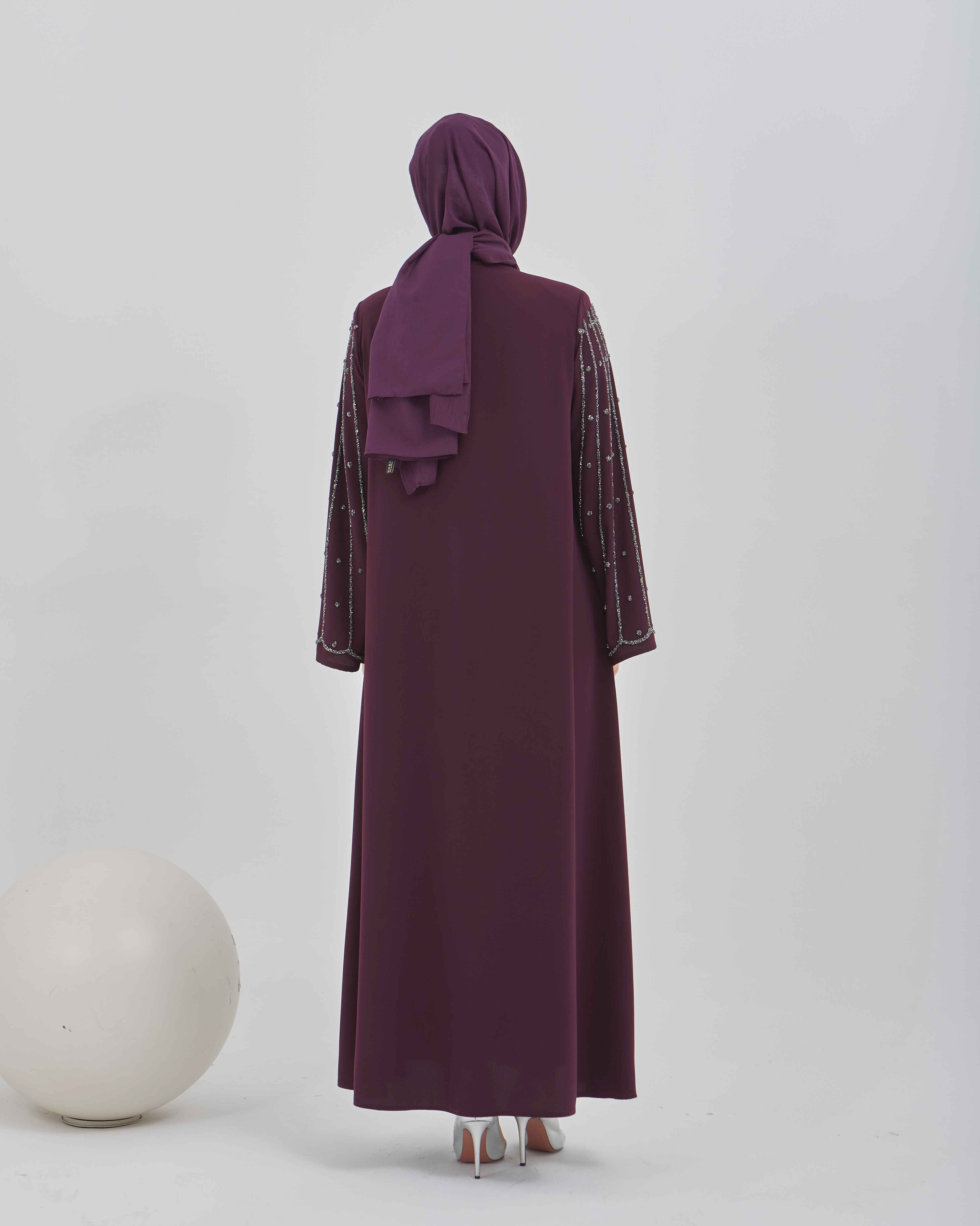 Kolları Yelpaze Desenli Taş İşlemeli Valon Kollu Ferace Mürdüm | 2024118