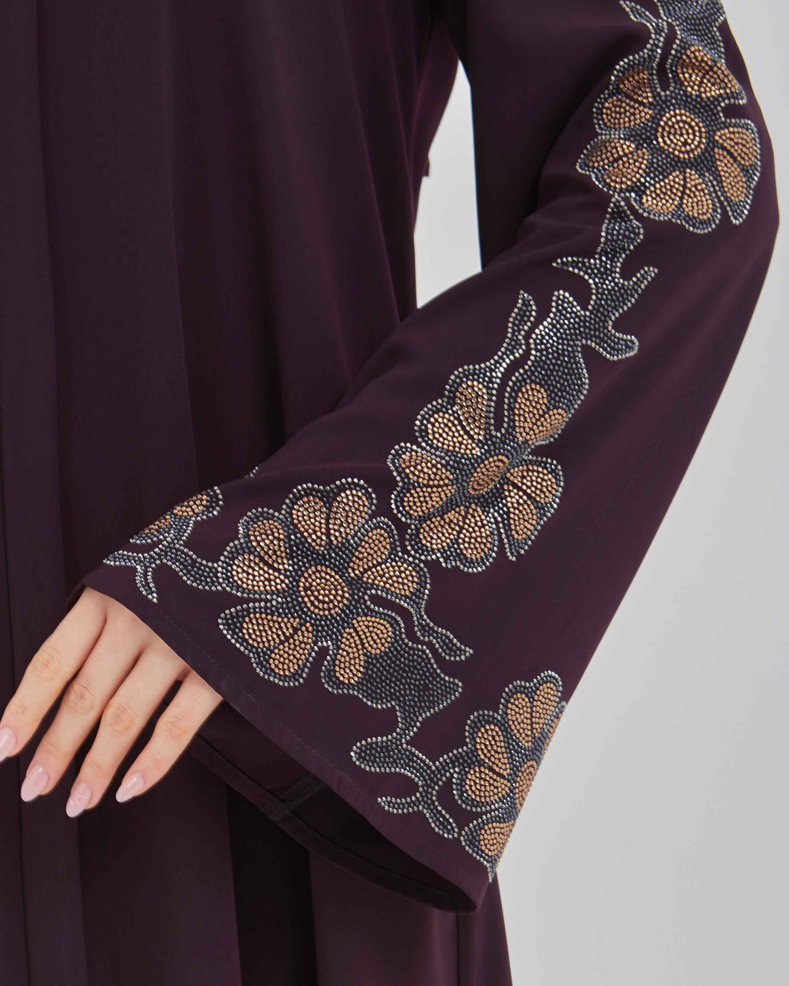 Kolları Çiçek Desenli Taş İşlemeli Valon Kollu Ferace Mürdüm | 2024108