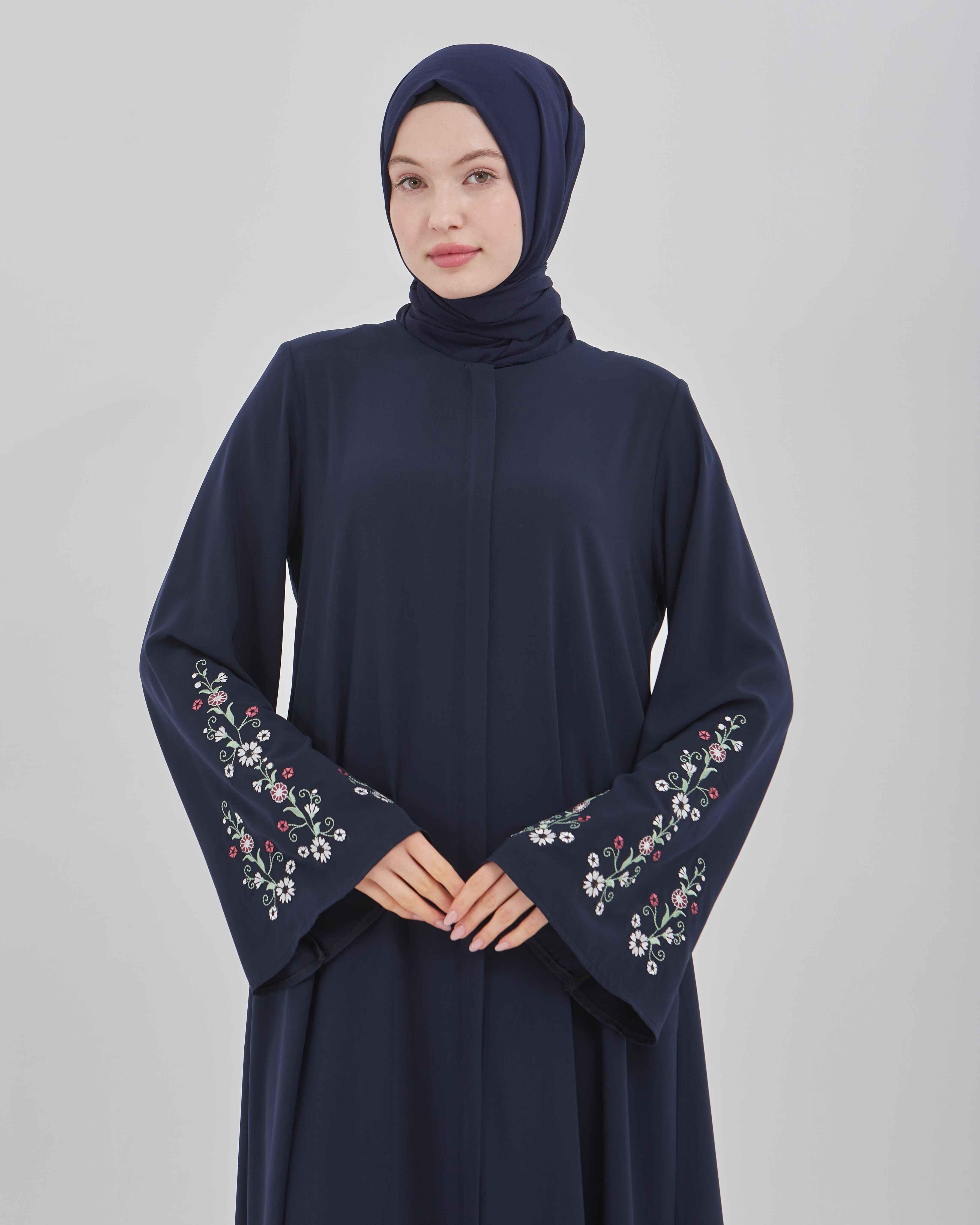 Kolları Çiçek Nakışlı Valon Kollu Ferace Lacivert | 202485