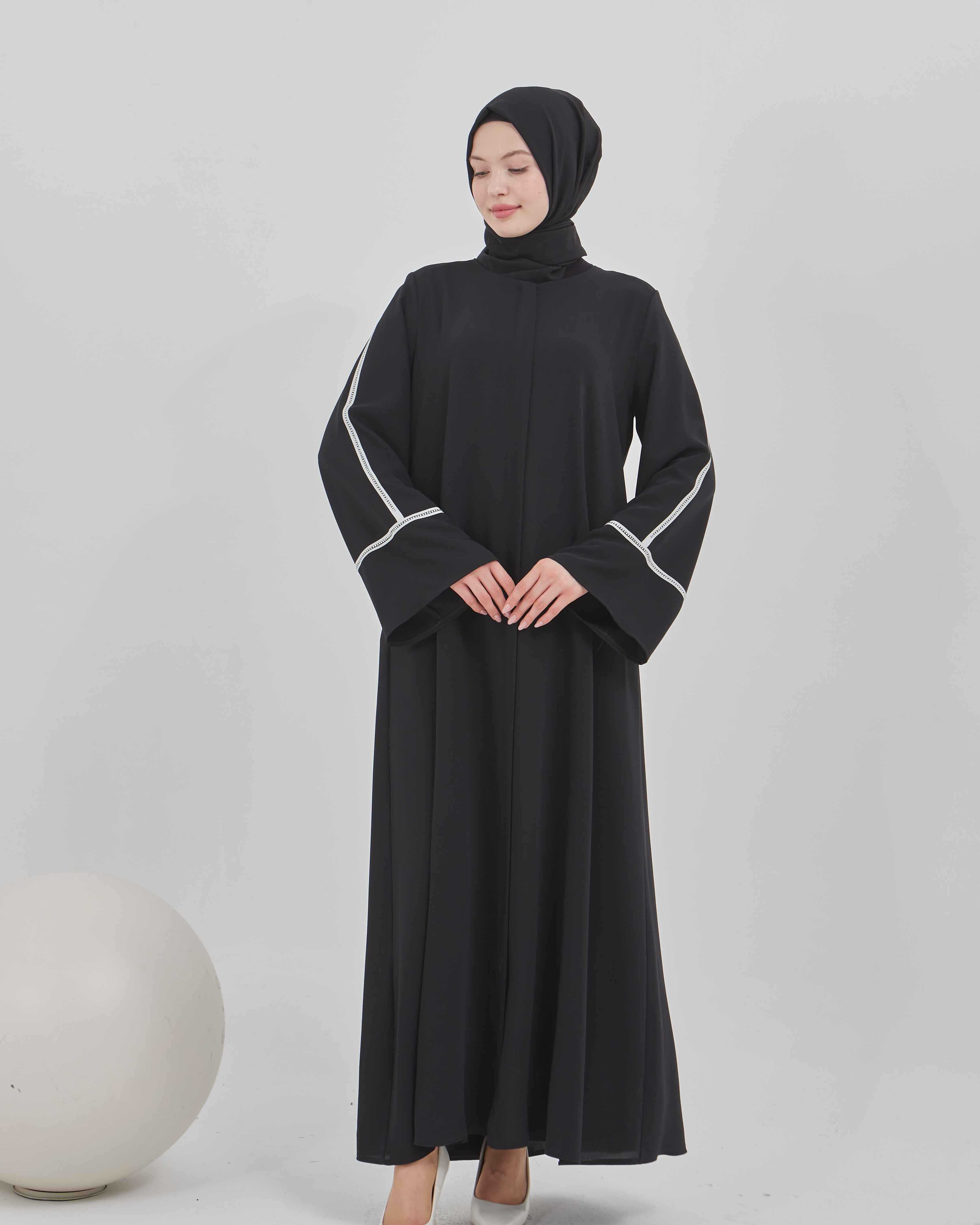 Kolları Taş Şeritli Valon Kollu Ferace Siyah | 202491