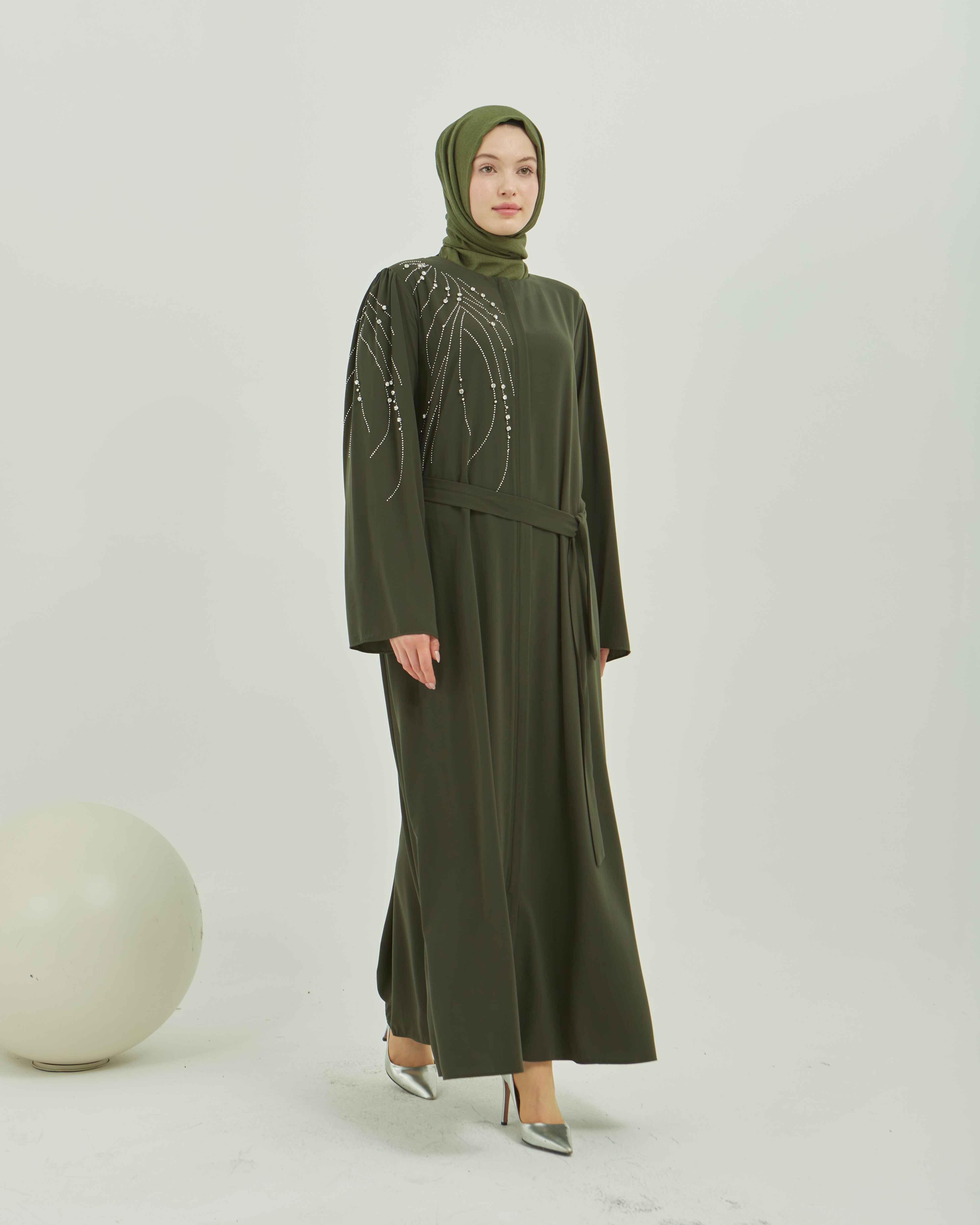 Omuz ve Kolu Zarif Taş İşlemeli Valon Kollu Kurdele Detaylı Ferace Haki | 21099