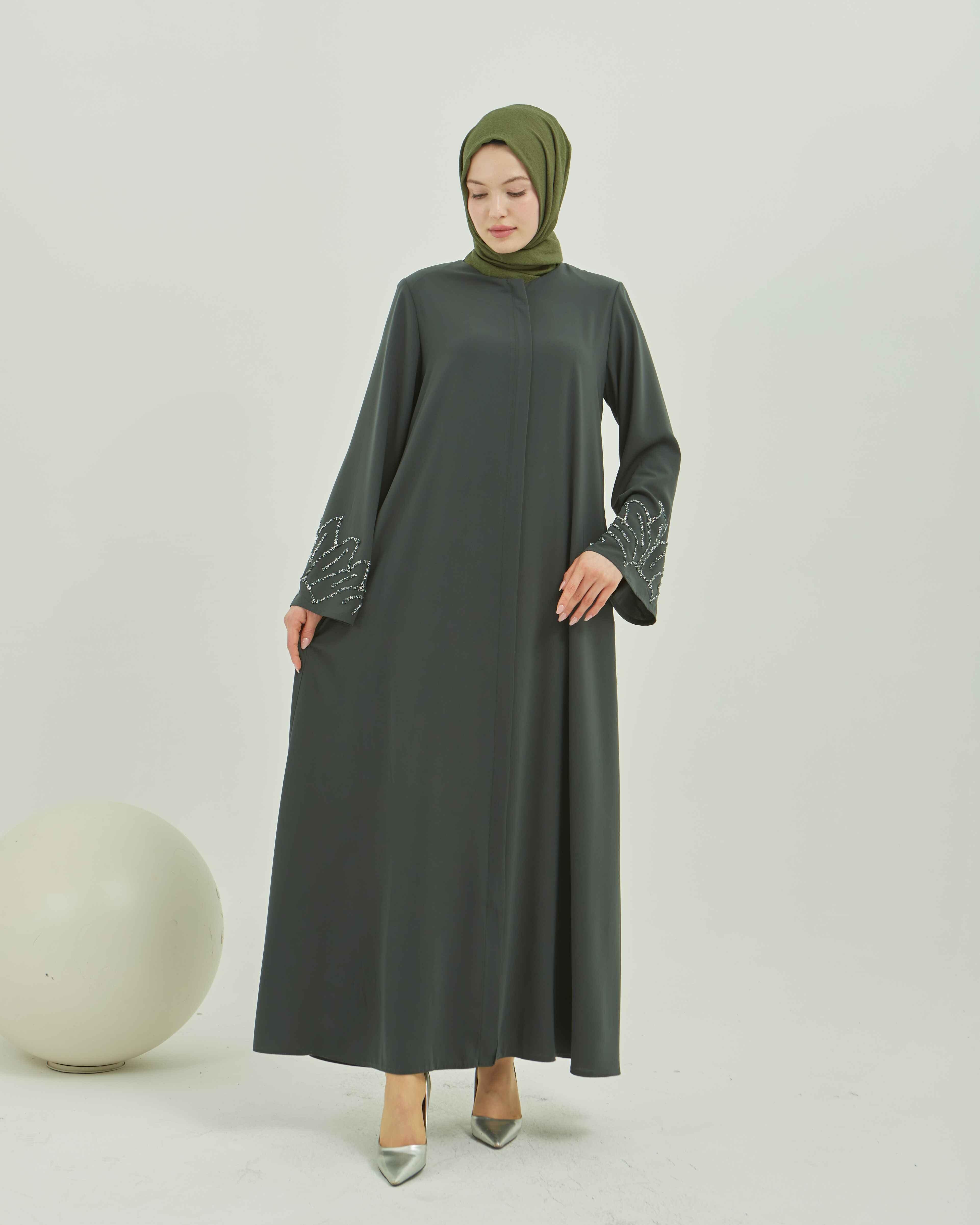 Kolları Taş İşlemeli Valon Kollu Ferace Haki | 2024129