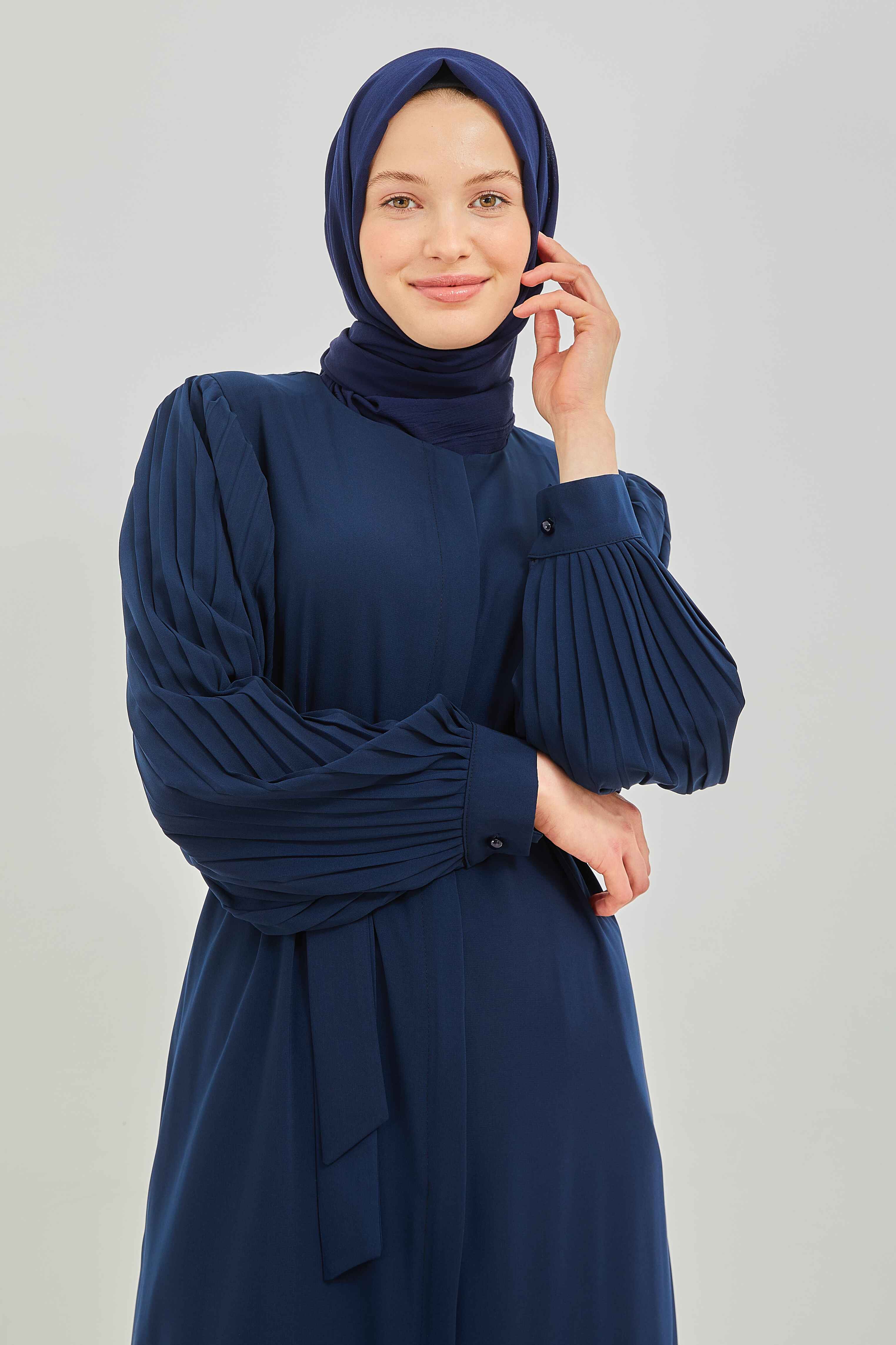 Pilise Kollu Beli Kuşaklı Sade Ferace Lacivert | 20895
