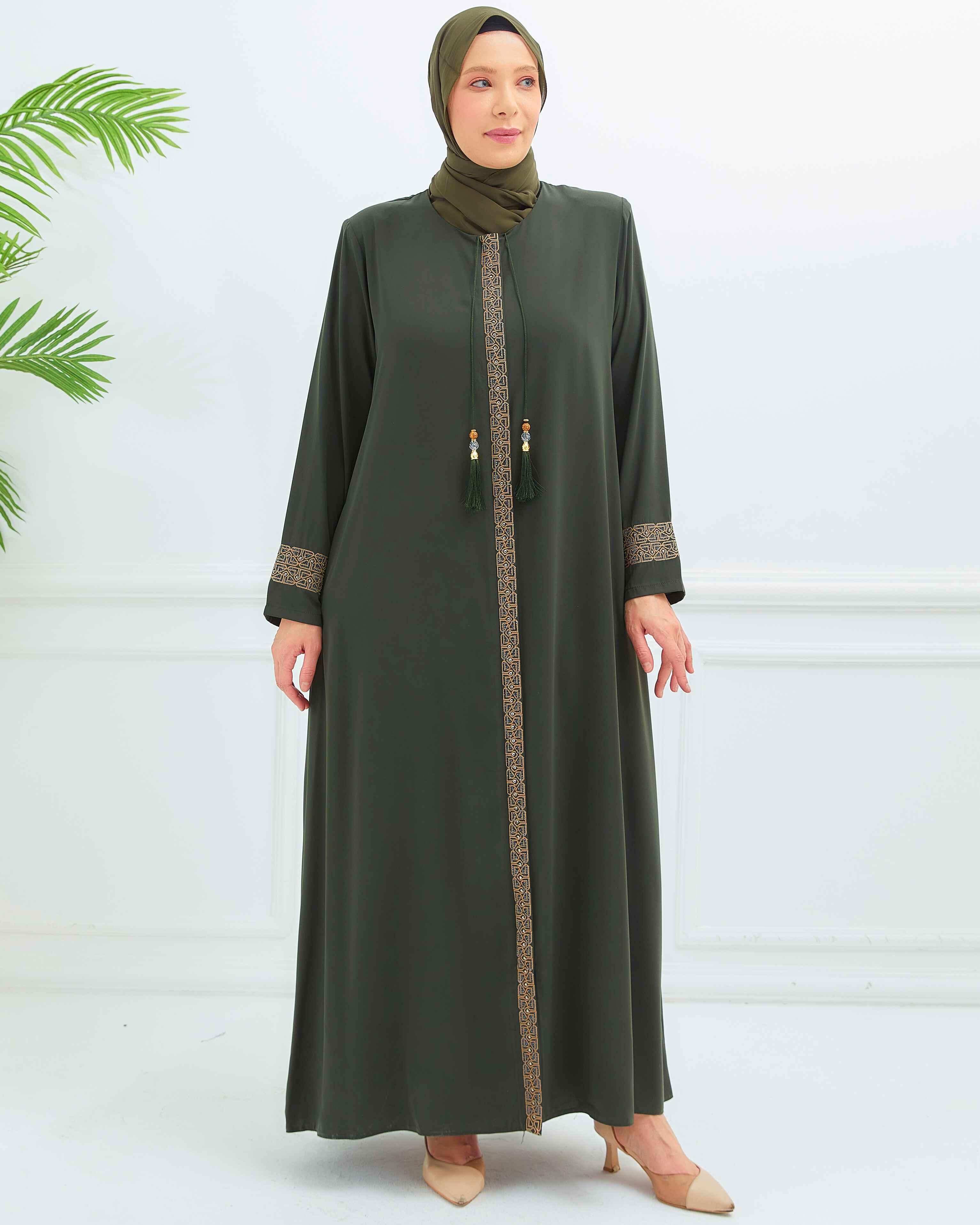 Önü Ve Bilekleri Nakışlı Büyük Beden Ferace Haki | 204199