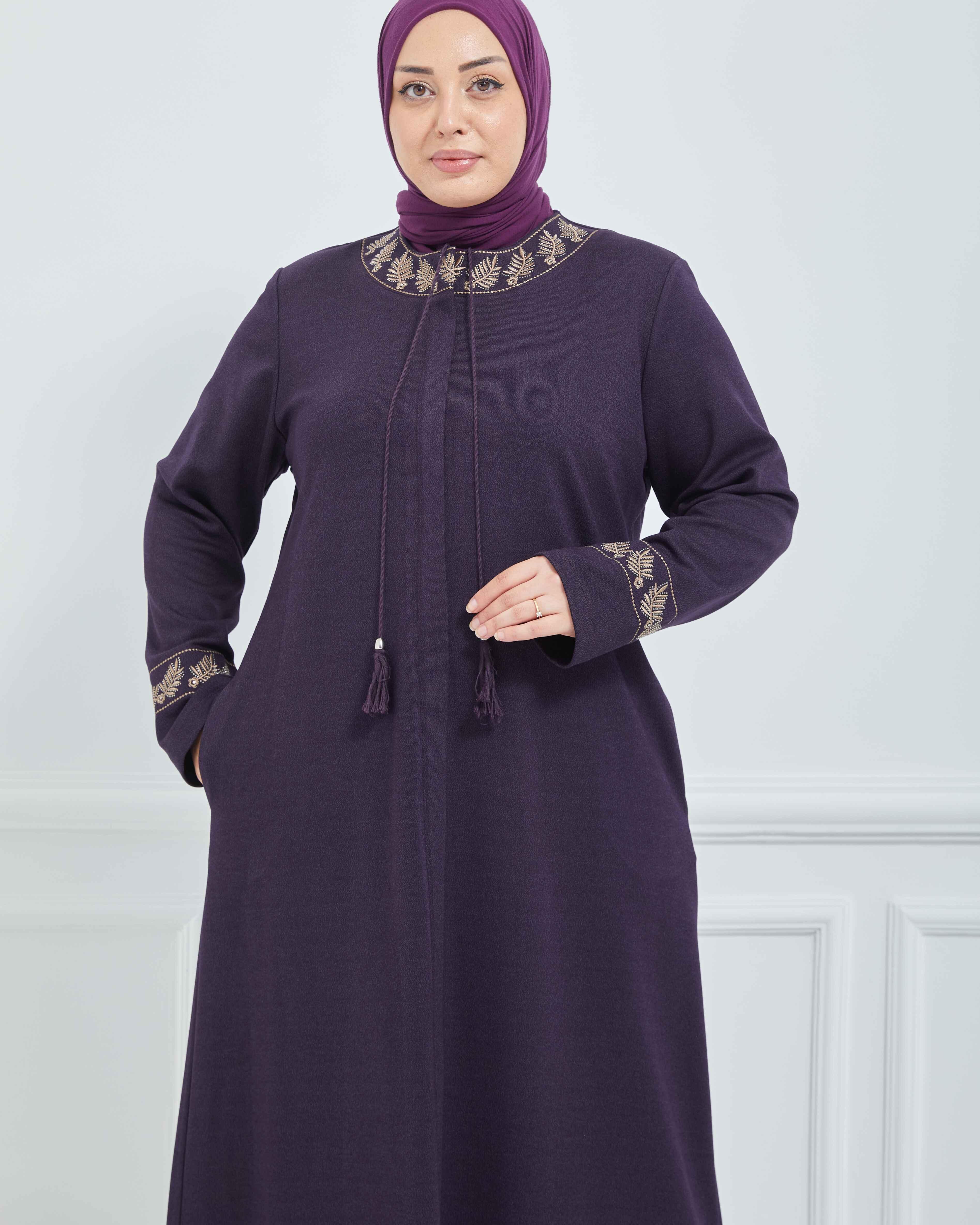 Yakası Ve Bilekleri Nakışlı Mevsimlik Ferace Mürdüm | K20968