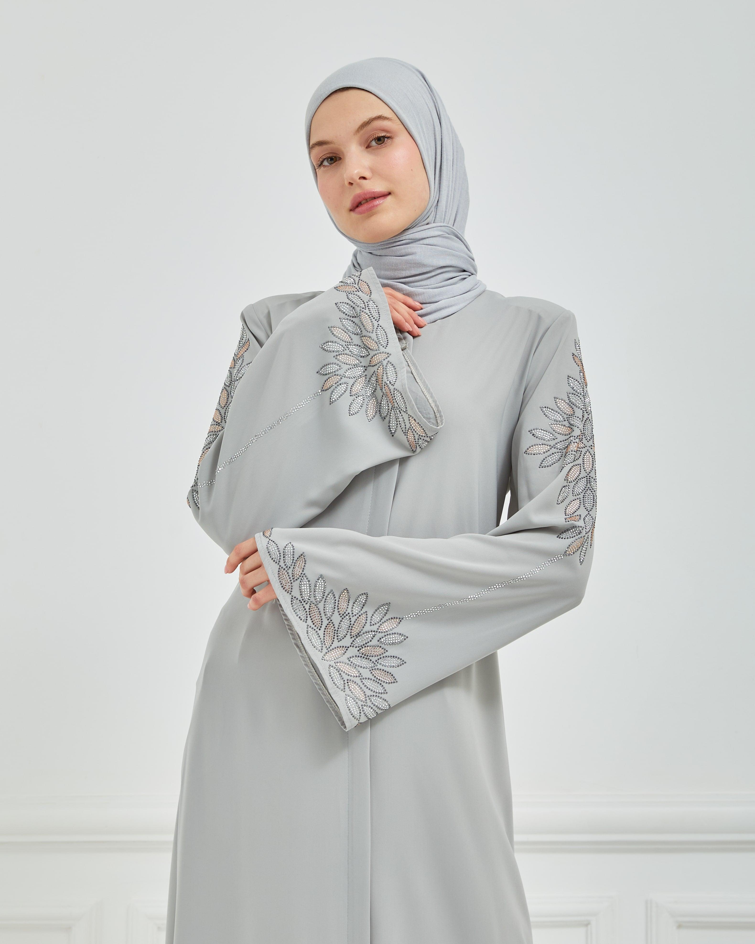 Kolları Taş Deseni İşlemeli Valon Kollu Ferace Gri | 2024724