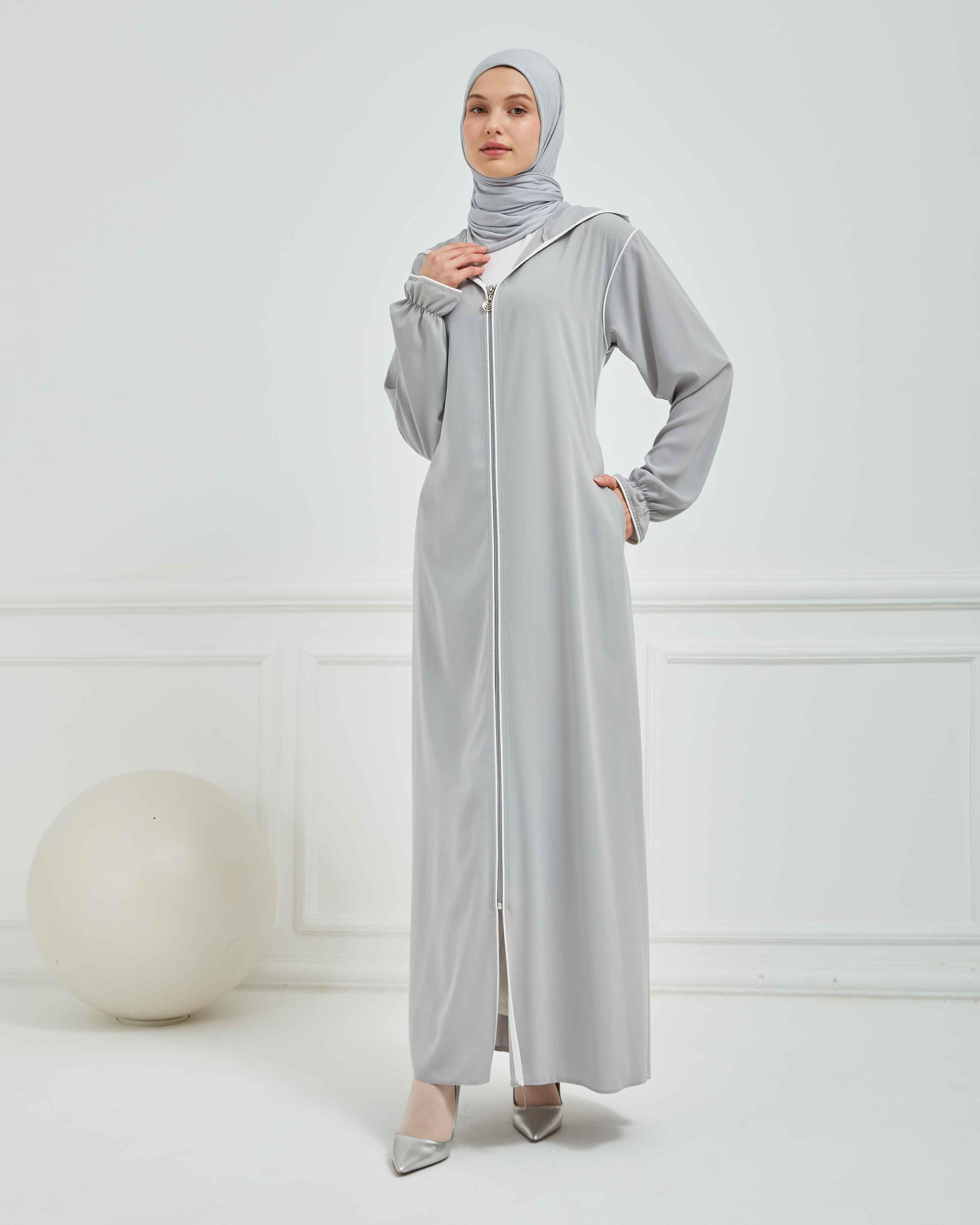 Kapşonlu ve Biyeli Ferace Gri | 209524