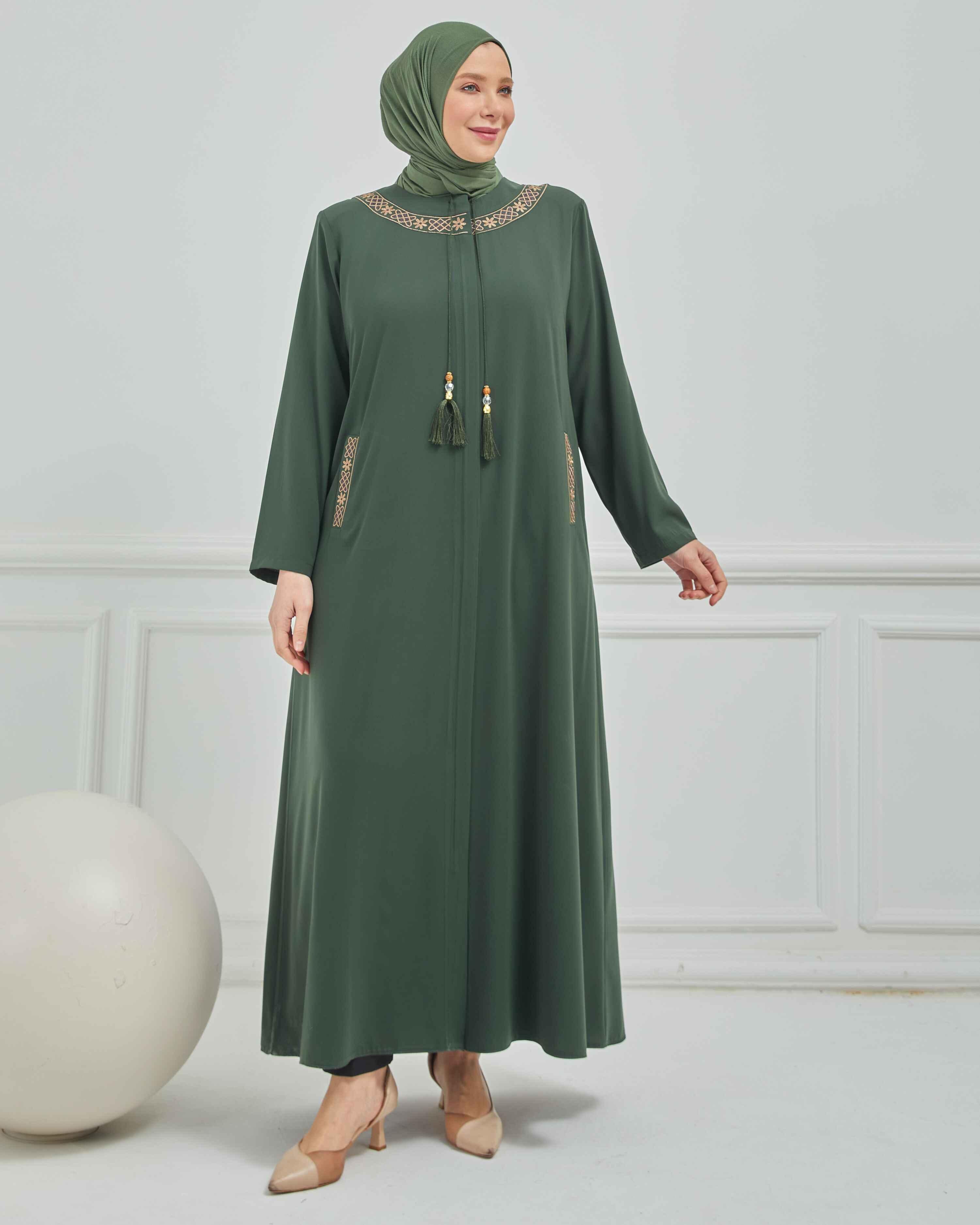 Önü Ve Cebi Nakışlı Büyük Beden Ferace Haki | 204169