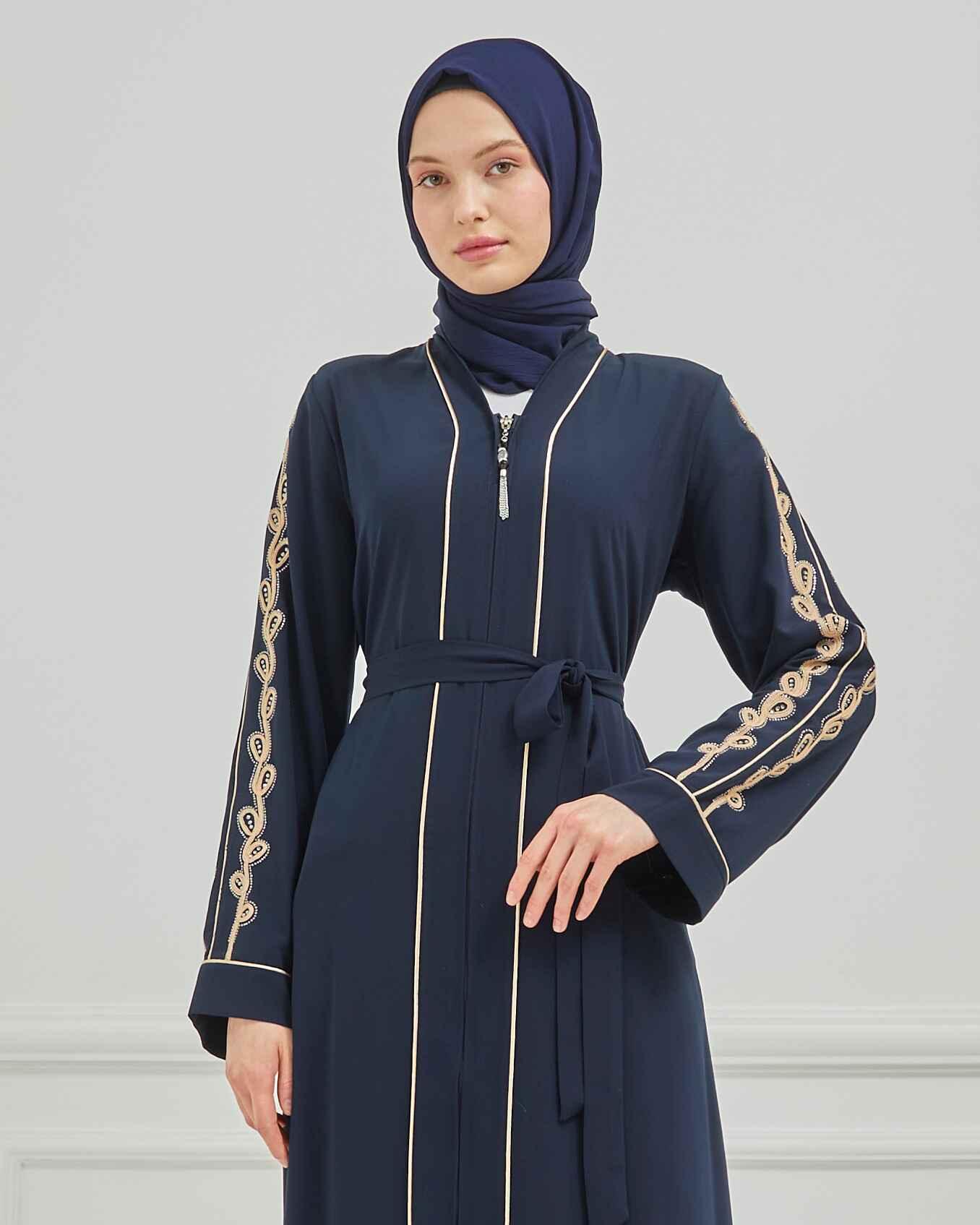 Taş ve Kurdele Nakışı Detaylı Biyeli Abaya Ferace Lacivert | 206795