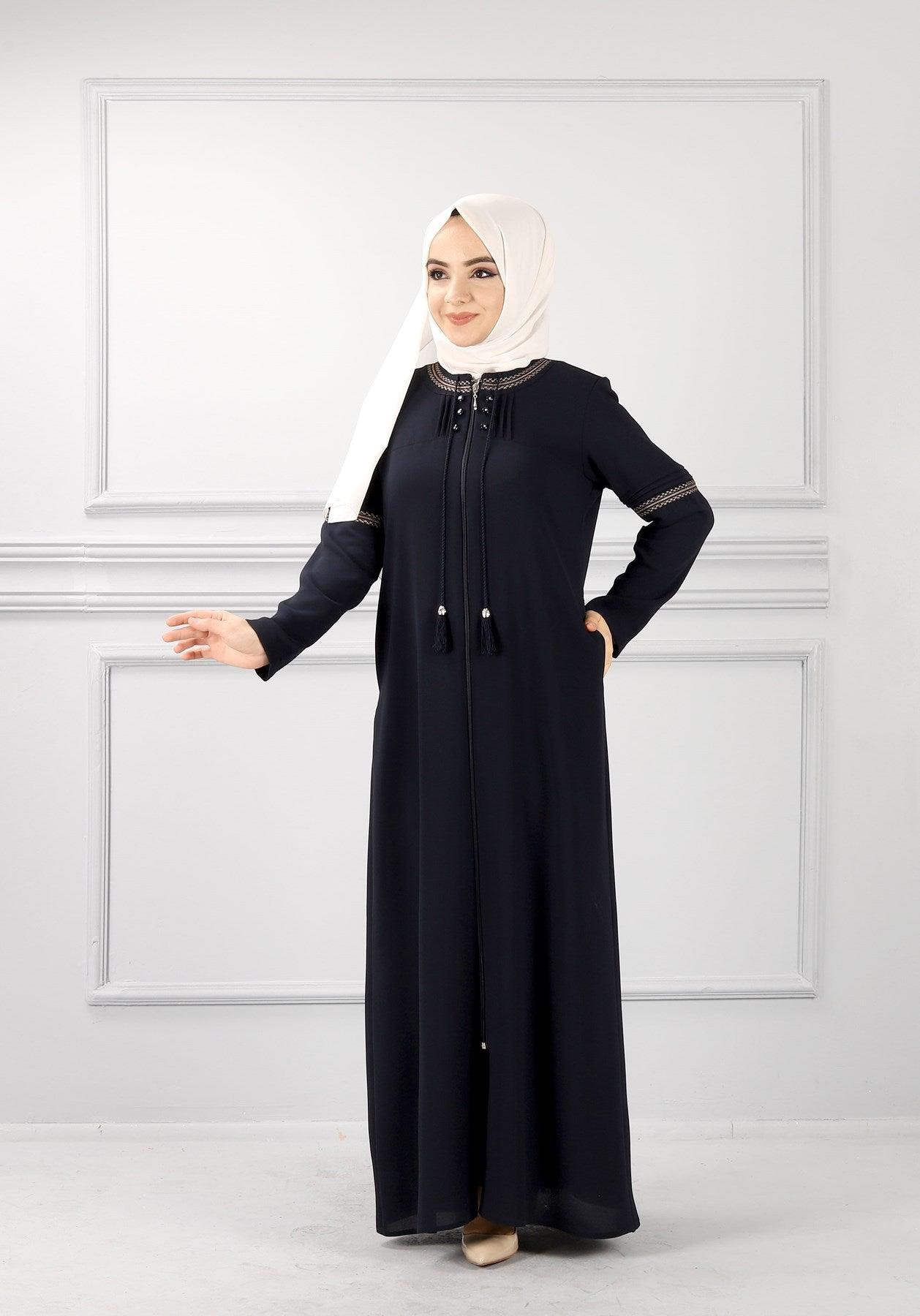 Önü Ve Kolları Pileli Ve Düğme Detaylı Ferace Lacivert | 2040-5