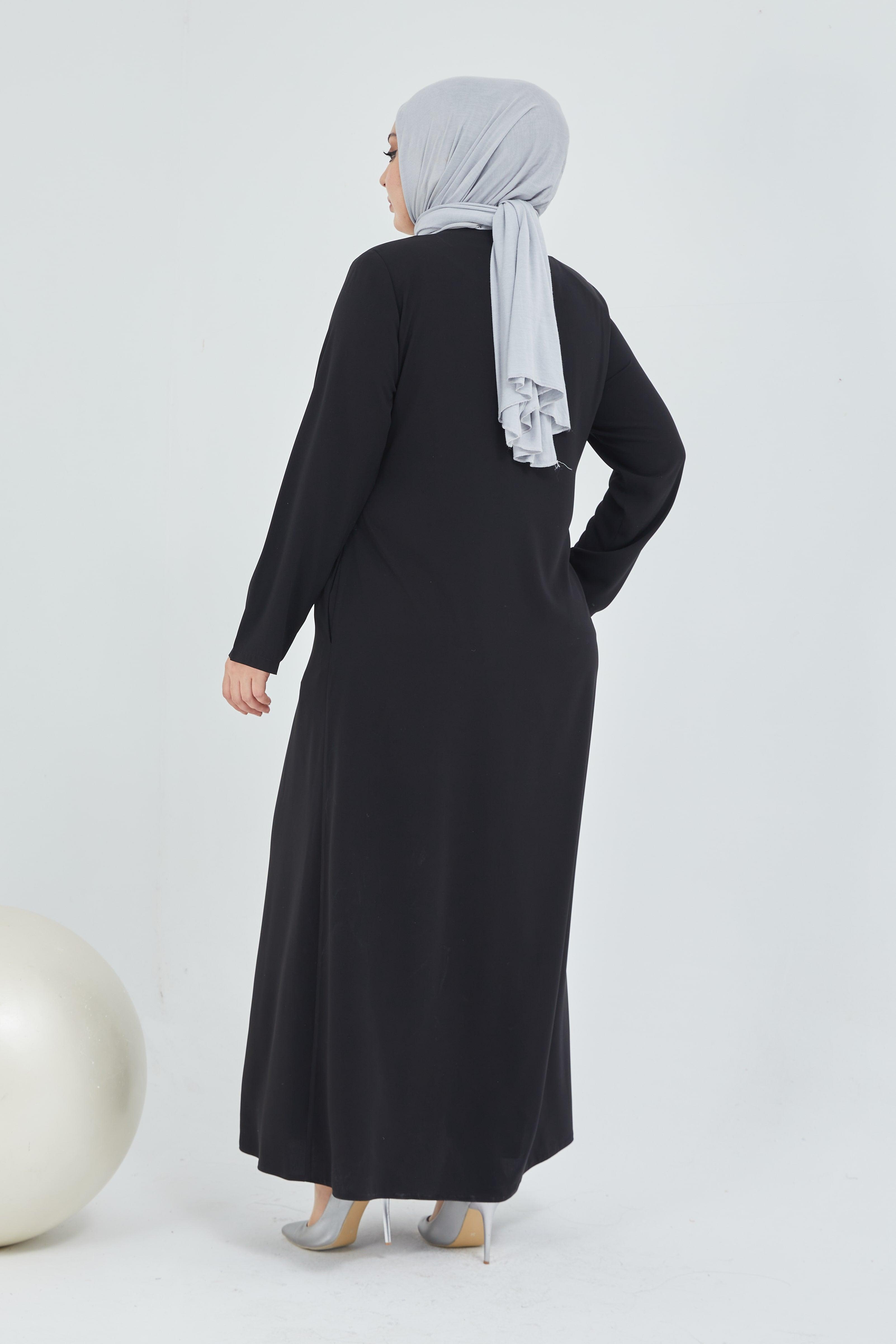 Önü Çift Patlı Taş Detaylı Büyük Beden Ferace Siyah | 206611